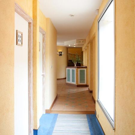 Hotel Le Toeno ทรีเบอร์ดัน ภายนอก รูปภาพ