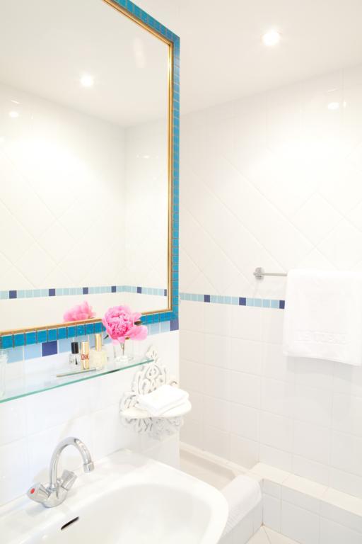Hotel Le Toeno ทรีเบอร์ดัน ภายนอก รูปภาพ