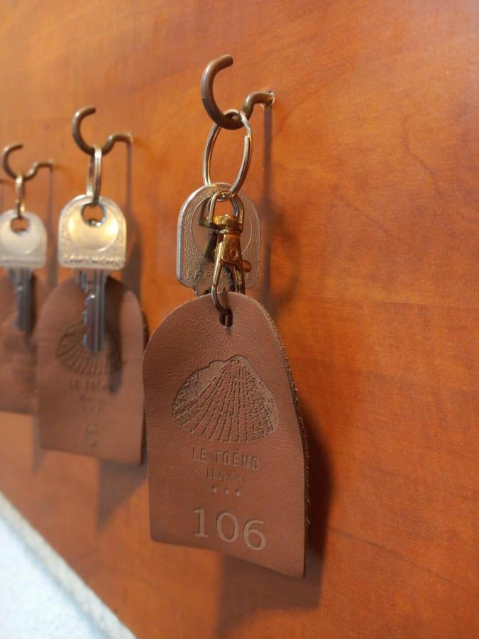 Hotel Le Toeno ทรีเบอร์ดัน ภายนอก รูปภาพ